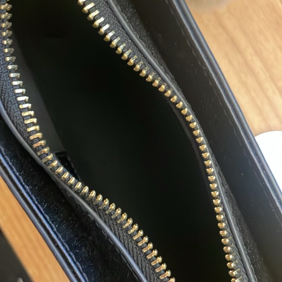 8 Other Reasons Black Shoulder Bag - Picture 9 of 9